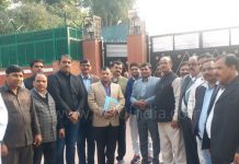 अलीगढ़ : खैर के संजय शर्मा ने बसपा का थामा दामन, बसपा सुप्रीमो ने पार्टी की सदस्यता करायी गृहण