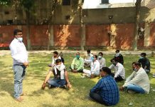 सासनी : निकिता की हत्या पर की शोक सभा