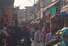 हाथरस जनपद के प्रमुख बाजारो में दिखी रौनक