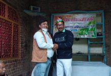 सासनी के आशानगर में हुई कांग्रेस कमेटी की बैठक