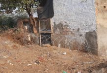 हाथरस : गाँव बूलगड़ी में पीड़िता के घर की ओर बढाई सुरक्षा