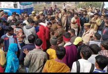 मुरसान : टैक्टर की टक्कर से बाइक सवार युवक की मौत