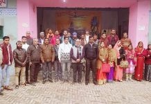 हाथरस : राष्ट्रीय स्वयंसेवक संघ हाथरस द्वारा डी आर वी इंटर कॉलेज में हुई बैठक