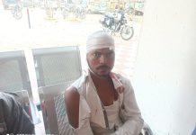 सासनी : बाइक को कर ने मारी टक्कर सवार घयल