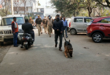 बिजनौर : जजी परिसर में पुलिस ने चलाया चेकिंग अभियान
