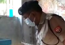 हाथरस : पुलिस प्रशासन द्वारा शराब के ठेकों पर चलाया चेकिंग अभियान