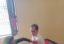 सहपऊ : ग्राम सभा खोड़ा में 18 + के लगने लगे टीके ग्रामीणों ने वैक्सीनेशन उठाया फायदा