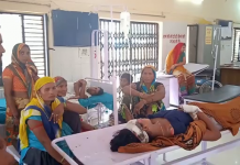 हाथरस जंक्शन क्षेत्र के हाथरस रोड स्तिथ मेडु पर अज्ञात बाहन ने मोटरसाइकिल को टक्कर मार दी