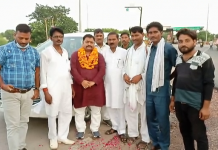 सादाबाद मैं कांग्रेस पार्टी के अनुसूचित मोर्चा के प्रदेश अध्यक्ष हरिओम कठेरिया द्वारा प्रेस वार्ता की गयी