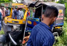 सादाबाद : रफ्तार का कहर NH-93 पर टेंपो पलटा आधा दर्जन लोग घायल