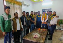 सिकंदराराऊ : भाजपा के नेता के आवास पर किया गया करणी सेना के प्रदेश महासचिव का जोरदार स्वागत