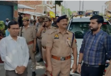 ईद-उल-फितर त्योहार को दृष्टिगत रखते हुए शुक्रवार को जुमे की नमाज जनपद की तीनों तहसील क्षेत्रों में सकुशल सम्पन्न