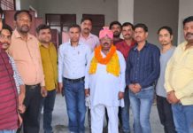 सिकंदराराऊ : नवनिर्वाचित सभासद का नागरिकों ने किया स्वागत