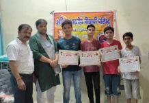 सिकंदराराऊ : अखिल भारतीय विद्यार्थी परिषद के स्थापना दिवस पर आयोजित सामान्य ज्ञान प्रतियोगिता के 50 प्रतिभागी सम्मानित