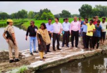 हसायन : टोंड में मनरेगा अंतर्गत कराये जा रहें सैंगर नदी की सफाई कार्य का जिलाधिकारी ने निरीक्षण कर दिए आवश्यक निर्देश