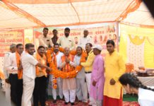 सिकंदराराऊ : महर्षि दयानन्द सरस्वती के विचार ही वर्तमान राष्ट्रीय चुनौतियों का समाधान कर सकते हैं : दिनेश शर्मा