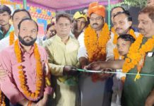 सिकंदराराऊ : भाजपा नेता पंकज गुप्ता ने किया वाल्मीकि शोभायात्रा का शुभारंभ