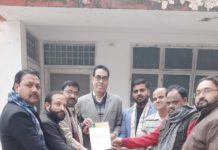 बिना नक्शा पास कराए सरकारी जमीन पर अवैध निर्माण के खिलाफ भाजपाइयों ने एसडीएम को दिया ज्ञापन