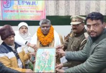 मकर संक्रांति पर गरीब असहाय लोगों को कंबल व खिचड़ी वितरित