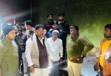 सिकंदराराऊ : नगर पालिका अध्यक्ष के आवास पर आग लगने से हड़कंप , घरेलू सामान और एक मोटरसाइकिल जली