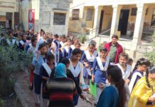 कड़ी सुरक्षा व्यवस्था के बीच शुरू हुई यूपी बोर्ड परीक्षा