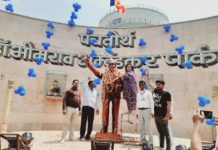 हाथरस : पालिकाध्यक्ष श्वेता चैाधरी ने ओढपुरा अम्बेडकर पार्क पर मनायी अम्बेडकर जयंती