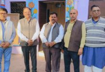 सिकंदराराऊ : उप जिलाधिकारी ने मतदाता सूची के गहन प्रशिक्षण कार्य का बूथ पर पहुंचकर किया निरीक्षण, दिए आवश्यक दिशा निर्देश