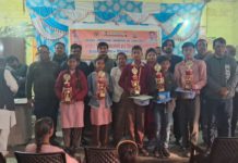 सिकंदराराऊ : ब्लॉक स्तरीय राष्ट्रीय अविष्कर अभियान कार्यक्रम में नवीन बाल प्रतिभाएं सम्मानित