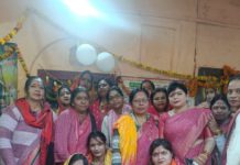 सिकंदराराऊ : वार्ष्णेय महिला मंडल द्वारा गुलाब राय मंदिर पर सुंदरकांड पाठ और प्रसादी वितरण का आयोजन