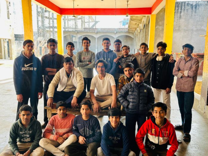 6318654190099565981 (1)