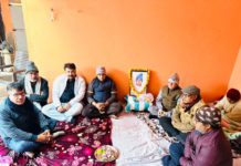 कांग्रेस जिलाध्यक्ष विवेक उपाध्याय ने ब्लॉक अध्यक्ष शांतनु सेंगर के पिताजी के निधन पर दी श्रद्धांजलि