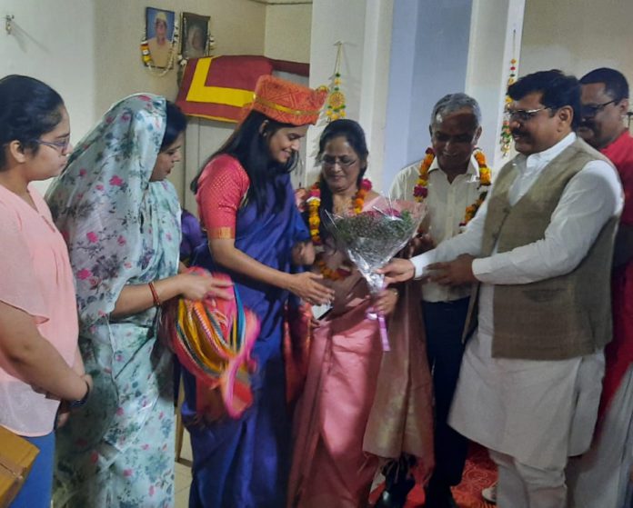 Picsart_26-03-16_19-58-24-362