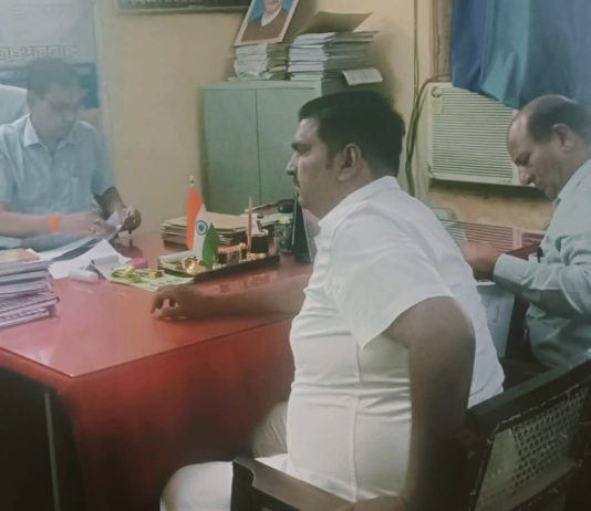 हाथरस में स्मार्ट मीटर व अवैध वसूली के खिलाफ नितिन सिंह शेखावत की चेतावन