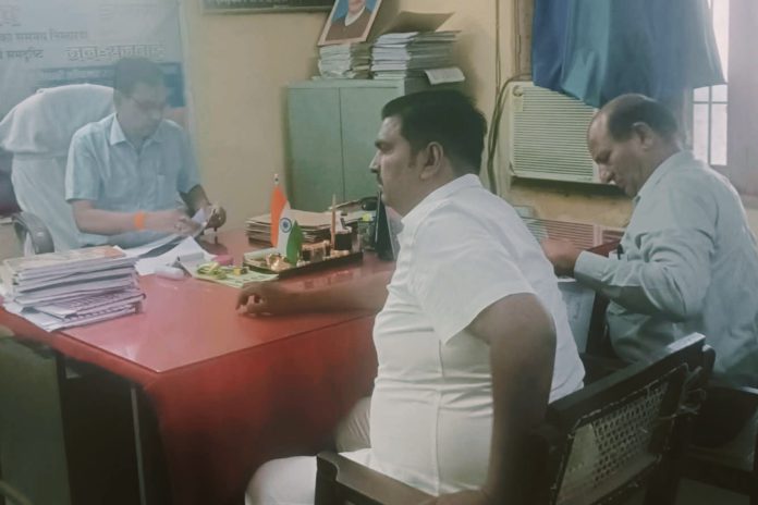 Picsart_26-03-30_10-49-59-635