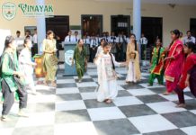विनायक इंटरनेशनल स्कूल, हाथरस में बैसाखी उत्सव धूमधाम से मनाया गया