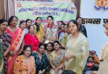 महिला थाना में मनाया गया मदर्स डे, थाना प्रभारी रितु तोमर का हुआ सम्मान