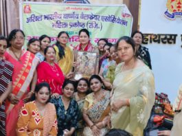 महिला थाना में मनाया गया मदर्स डे, थाना प्रभारी रितु तोमर का हुआ सम्मान