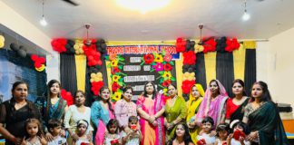 सिकंदराराऊ के टैगोर इंटरनेशनल स्कूल में मदर्स डे समारोह, बच्चों की भावुक प्रस्तुतियों ने जीता दिल
