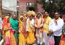 दयानतपुर : भव्य कलश यात्रा के साथ श्रीमद्भागवत कथा का शुभारंभ, भक्तिमय माहौल में उमड़े श्रद्धालु