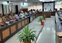 बकरीद को लेकर हाथरस प्रशासन अलर्ट: डीएम-एसपी ने दिए सख्त निर्देश, सुरक्षा और शांति व्यवस्था पर विशेष जोर