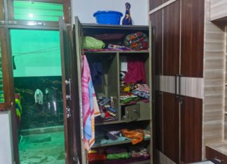 मुरसान : घर का ताला तोड़कर लाखों की चोरी का आरोप, पुलिस सीसीटीवी फुटेज खंगालने में जुटी