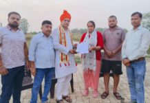 हाथरस डाकघर मौत मामला: राष्ट्रीय विप्र एकता मंच का अल्टीमेटम, आरोपी पर मुकदमा और मुआवजे की मांग, आंदोलन की चेतावनी