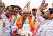 हाथरस : कांग्रेस के नवनियुक्त प्रभारी राजेन्द्र पाल गौतम का भव्य स्वागत