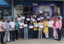 हाथरस : आईटीसी चौपाल सागर ने 280 मेधावी छात्र-छात्राओं का किया सम्मान, प्रमाण-पत्र देकर बढ़ाया उत्साह