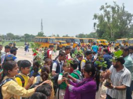 लॉर्ड कृष्णा स्कूल में साप्ताहिक गतिविधियों के साथ ‘एक पौधा माँ के नाम’ अभियान को मिला बढ़ावा