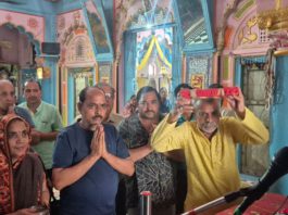 हाथरस : मुनि श्री शिवदत्त सागर जी बोले- धन कमाना बुरा नहीं, धर्म और दान से ही होगा जीवन का कल्याण