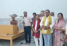 हाथरस : मुनि शिवदत्त महाराज बोले- मन का कचरा हटेगा तभी मिलेगा मोक्ष मार्ग, जैन मंदिर में उमड़े श्रद्धालु