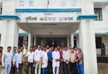 हाथरस : बूलगढ़ी हादसे की निष्पक्ष जांच की मांग, राष्ट्रीय अधिकार मोर्चा (राम) ने एसपी को सौंपा ज्ञापन
