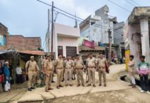 पुरदिलनगर : चैहल्लम पर निकला ताजिया जुलूस, कड़ी पुलिस सुरक्षा के बीच शांतिपूर्ण ढंग से हुआ संपन्न