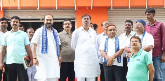 सादाबाद : BSP का शक्ति प्रदर्शन 10 अगस्त को | पूर्व सांसद मुनकाद अली ने सम्मेलन स्थल का किया निरीक्षण